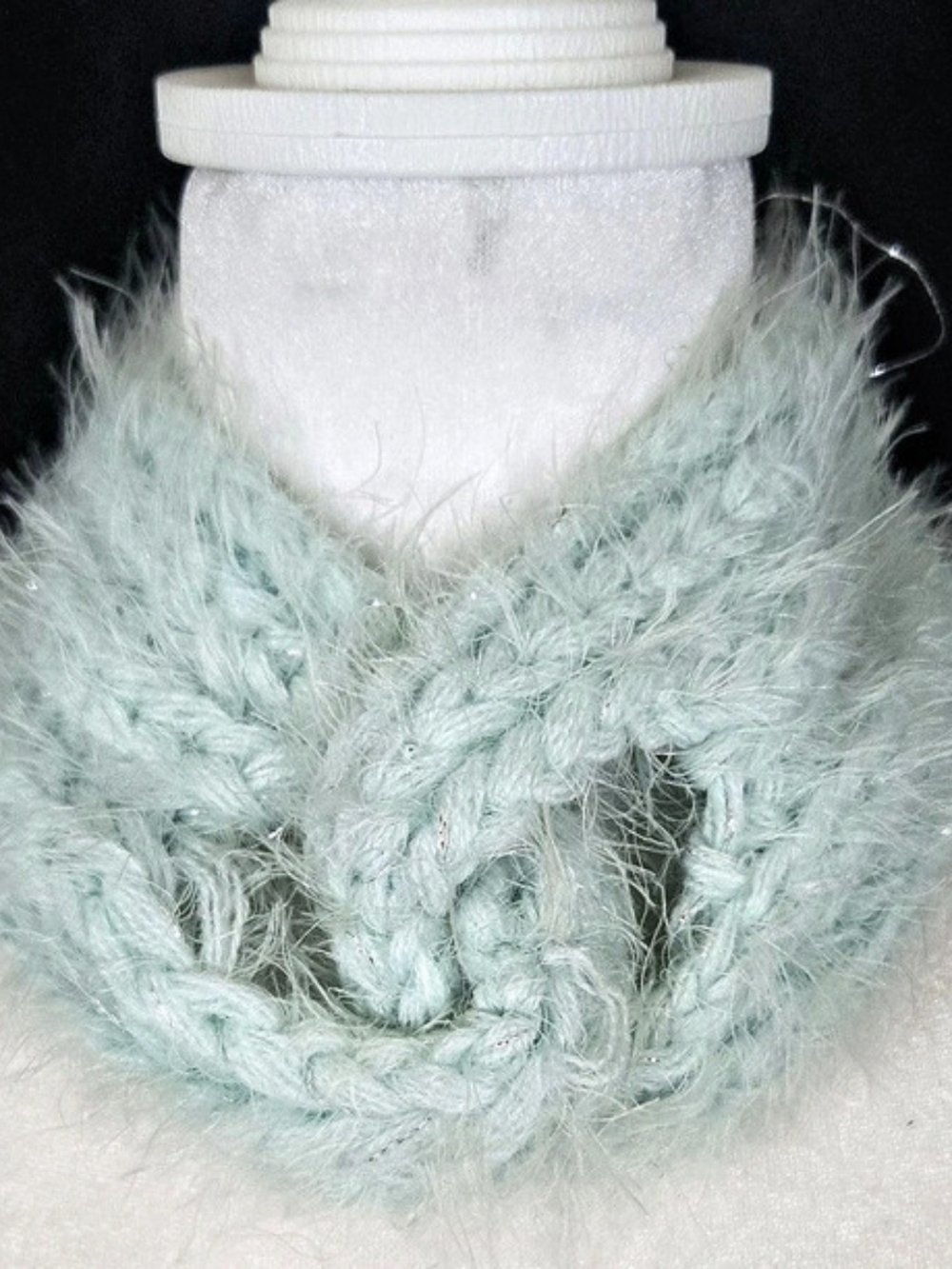 Fuzzy Knit Headband in Green Like New #756